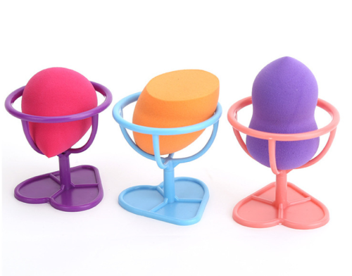 Heart-Shaped Colorful Makeup Sponge Holder